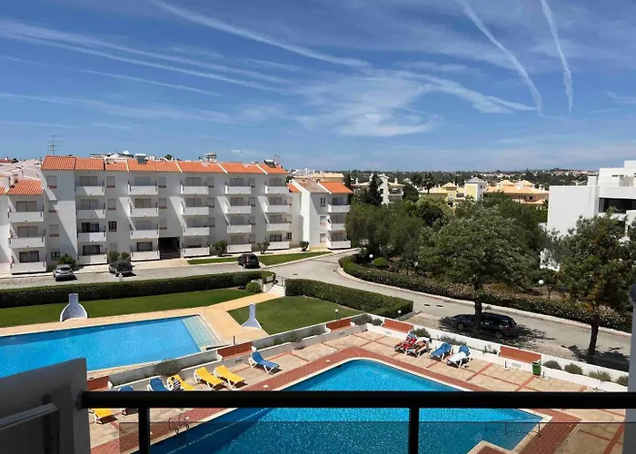 Coral By Αλμπουφέιρα