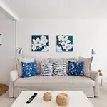 아파트 Coral By *
